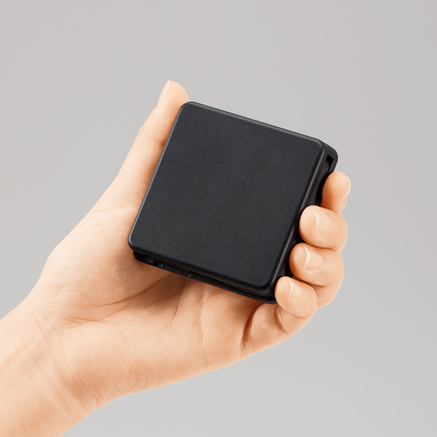 【Type-Cコード内蔵】モバイルバッテリー｜2000mAh